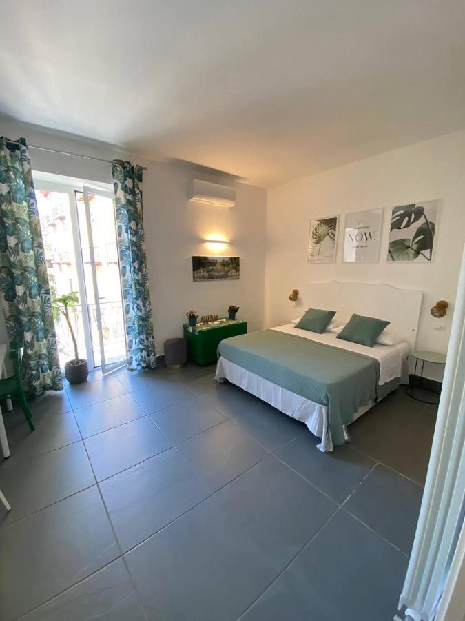 Hotel Le Stanze Dei Desideri à Caserte Extérieur photo